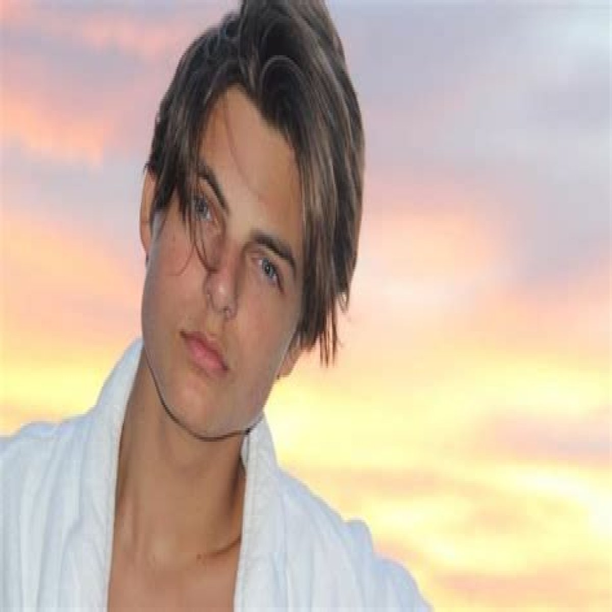 Is Damian Hurley's Sexuality A Mystery? Unraveling The Truth