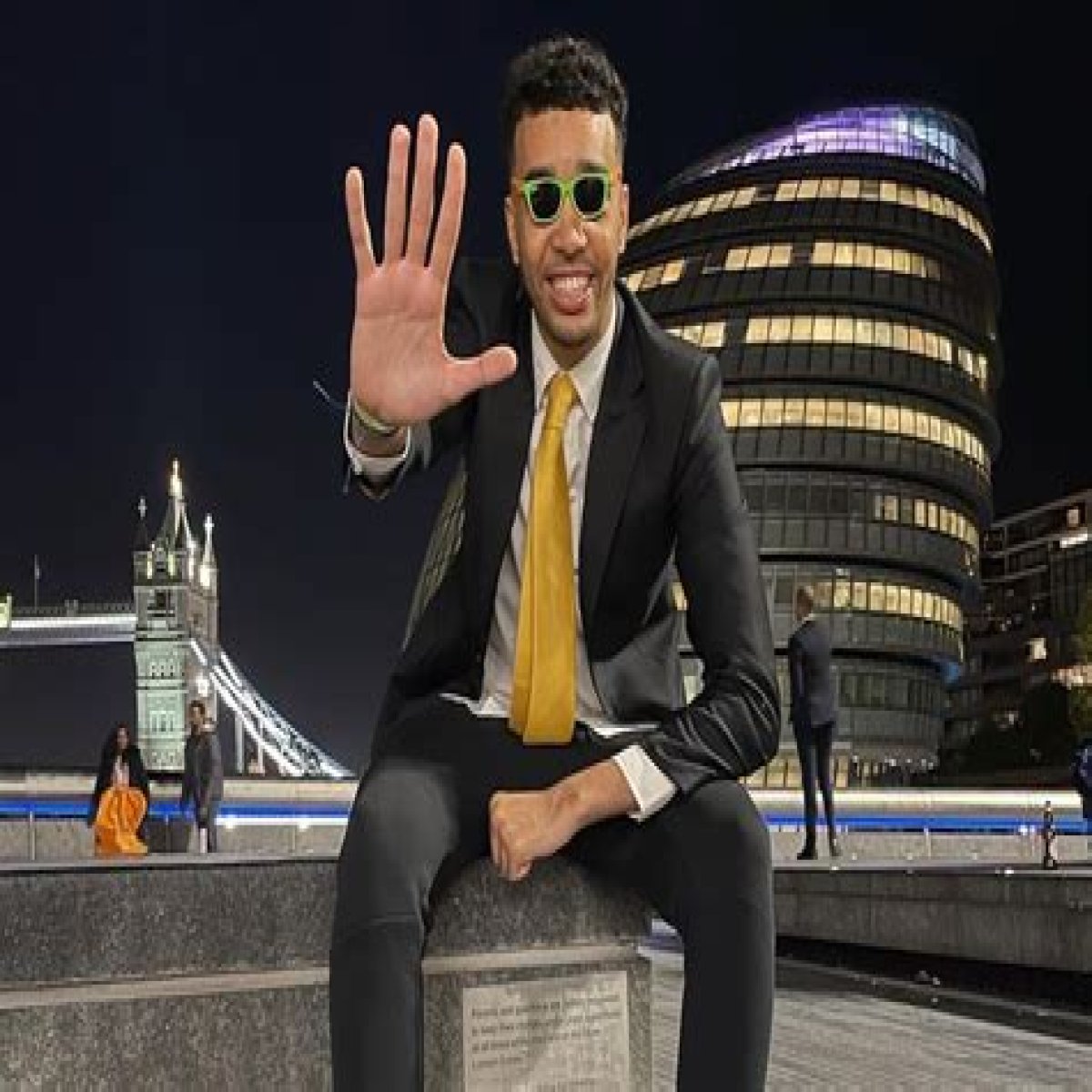 Niko Omilana